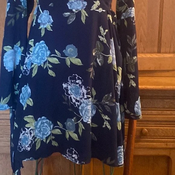 Maurices Floral Mini Dress - Blue and Green boho trumpet sleeves navy sage XL - Picture 5 of 16